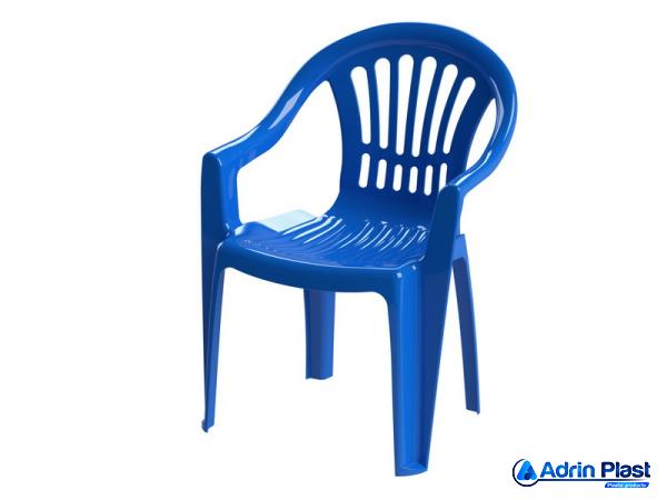 Purchase and price of blue plastic chair types